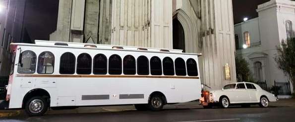 Limousine Rental | Party Bus | Lafayette, LA | Lafayette Limo & Trolley